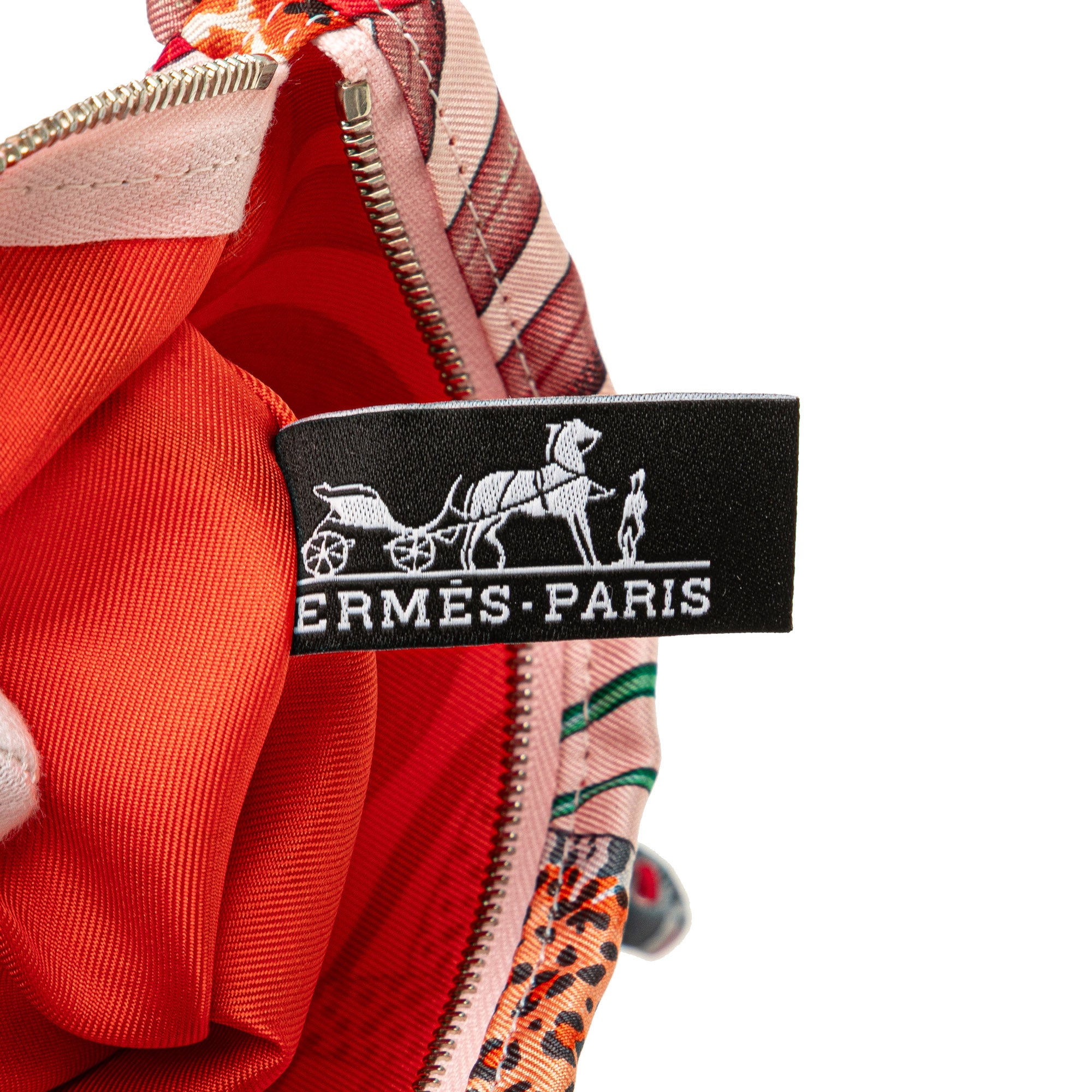 HERMÈS Silk La Marche Du Zambeze Silky City Pouch