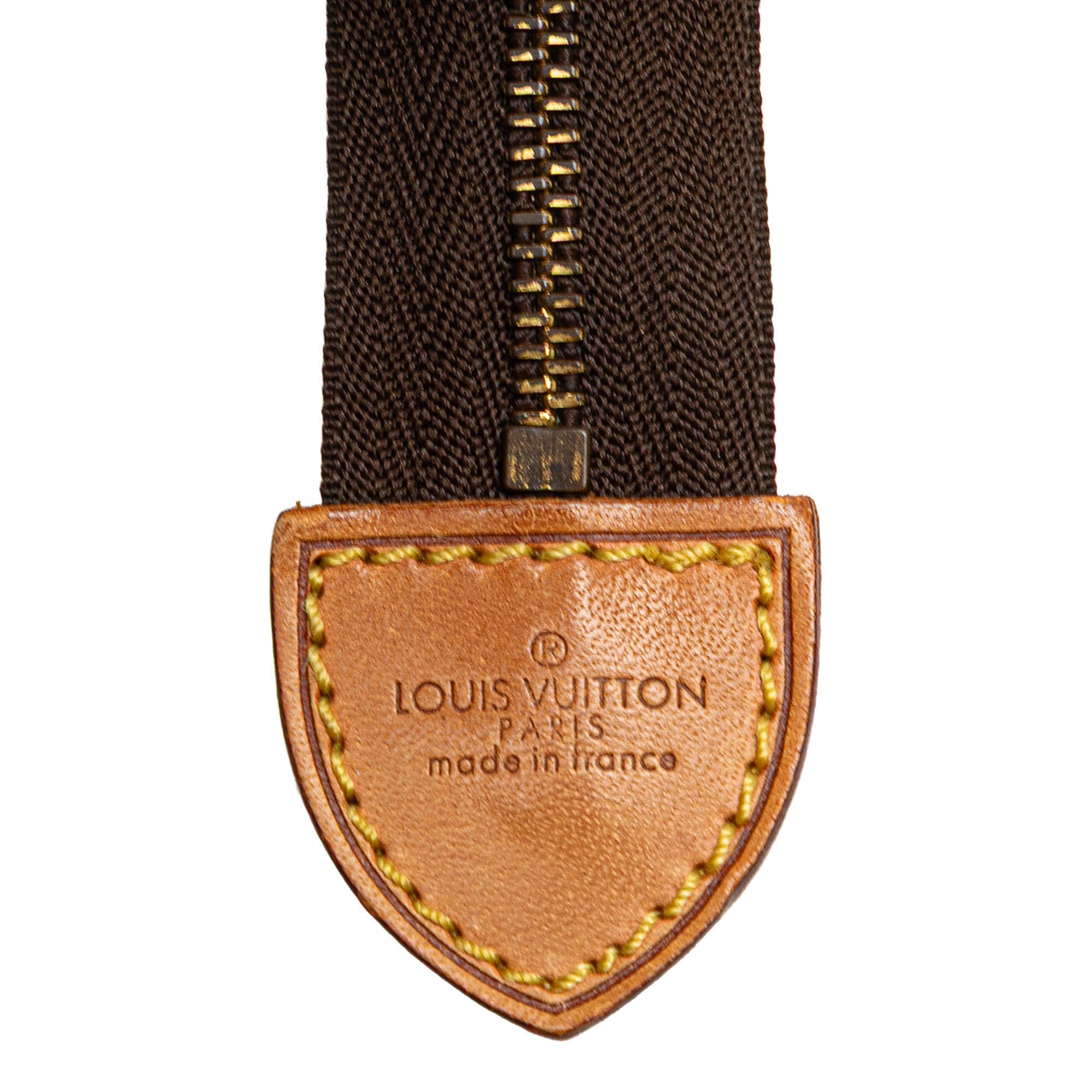 LOUIS VUITTON Monogram Toiletry Pouch 26